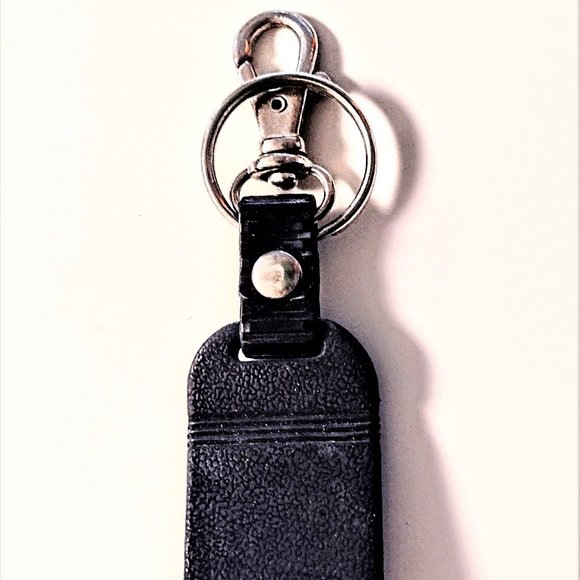 Vintage Snap-on Key Chain ~ Heavy Duty Ring/Swivel Hook ~ Angled Rubber ~ RARE! - Picture 2 of 6